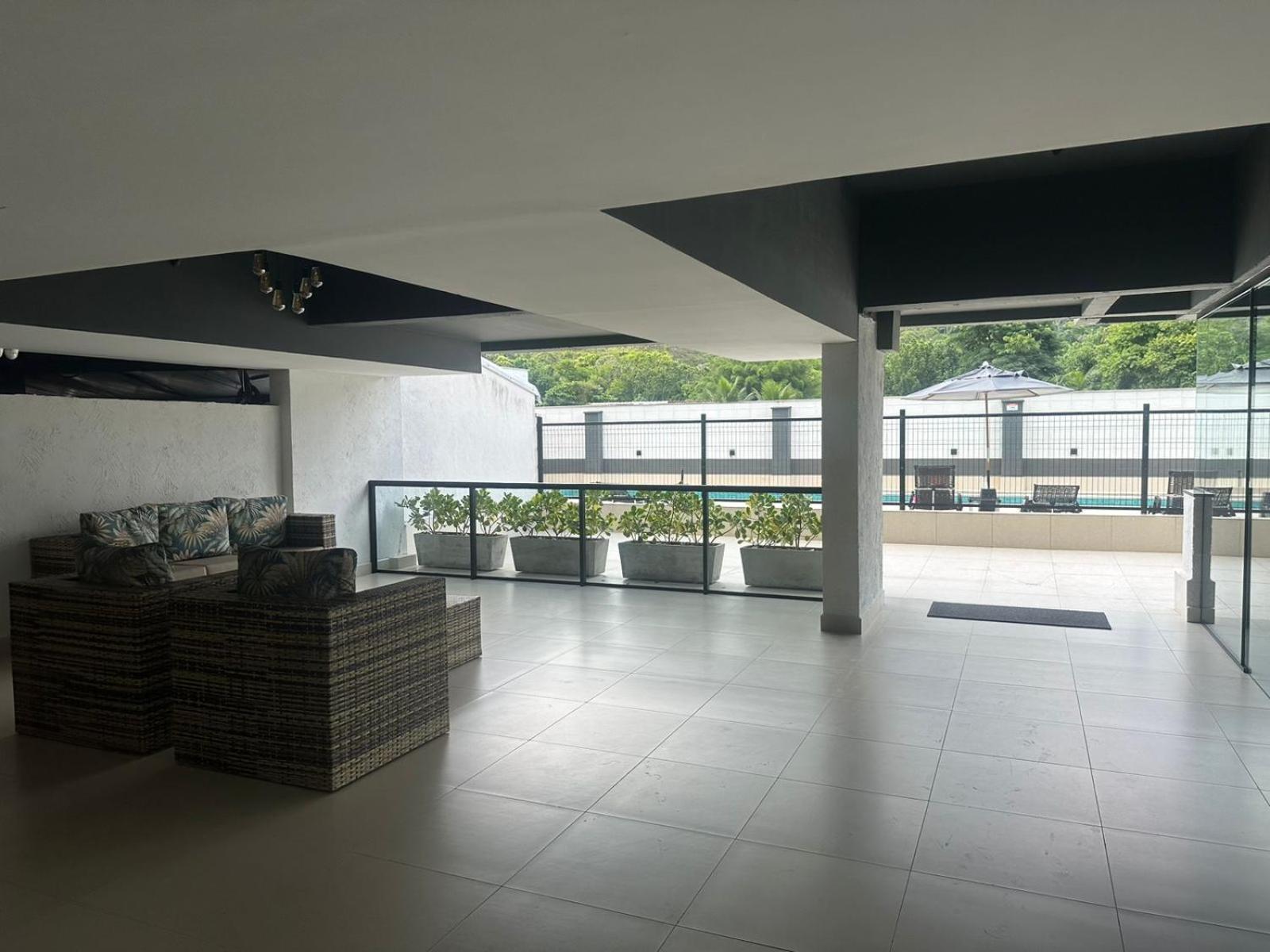 Jathy - Centro, Varanda Gourmet, Ar Condicionado, Piscina E Wi-Fi Ubatuba Luaran gambar